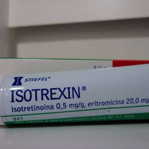 Isotretinoin gel (Isotrex) Isotretinoin gel (Isotrex)
